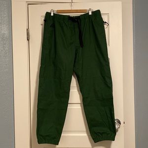 Nike ACG hiking pant. Forest Green. Men’s LARGE
